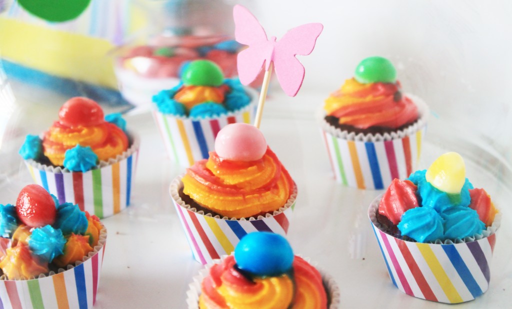 arc-en-ciel-cupcakes-toppers-papillon